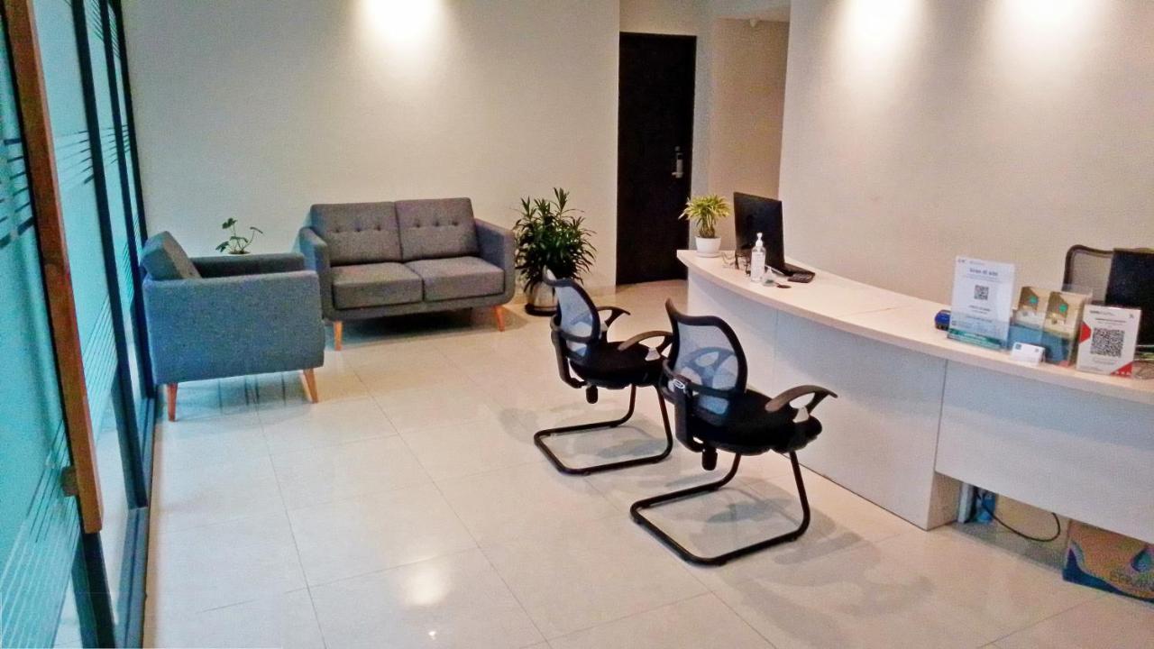 ג'קרטה Legreen Suite Sudirman מראה חיצוני תמונה